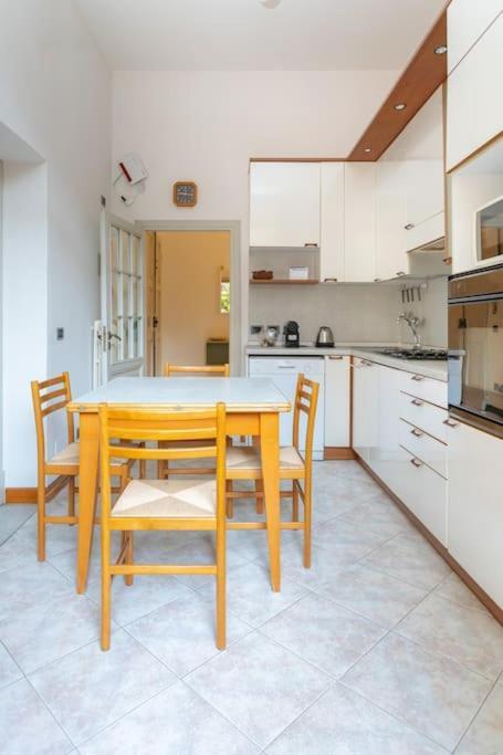 Casa Bettina, Firenze Apartment Bagian luar foto