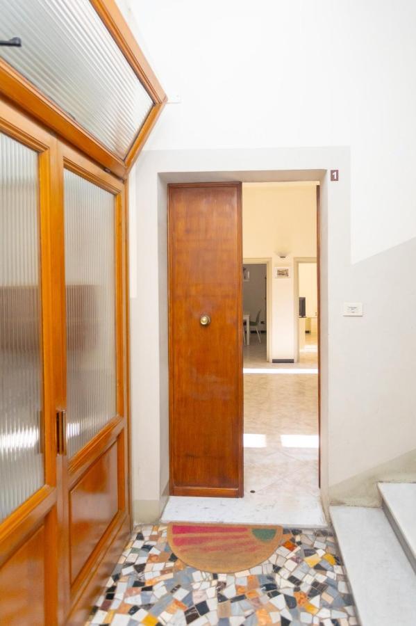 Casa Bettina, Firenze Apartment Bagian luar foto